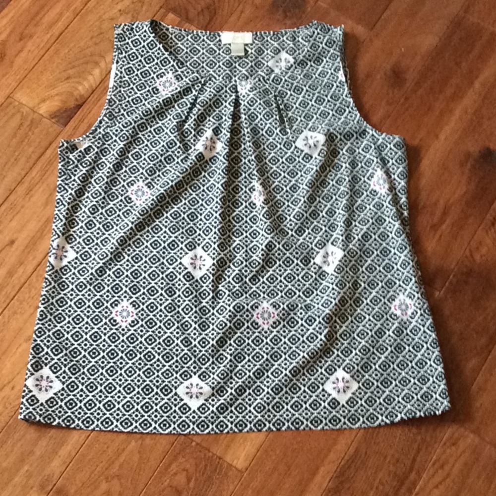 Sleeveless top